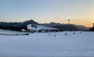 雪季收官 客流回暖 京城滑雪场借冬奥契机加速提质升级