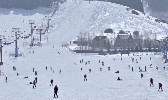 山西运城泗交国际滑雪场