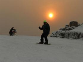 河北石家庄太平河滑雪场