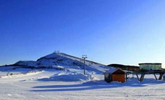 山东青岛即墨金山滑雪场