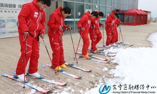 相约兰州安宁滑雪场 释放冬日激情