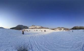 建一个滑雪场的成本是多少？