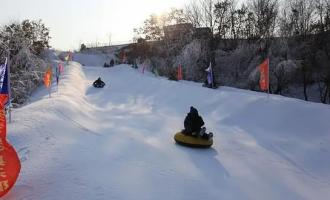 小型滑雪场没有压雪机怎么办？